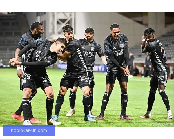 里昂比赛节奏近期表现稳健，攻防转换效率持续提升